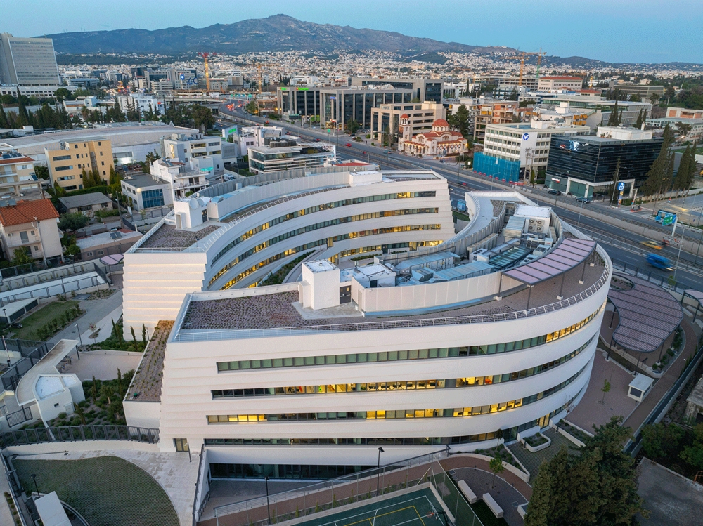 PWC "THE CIRCLE" l Κτίριο γραφείων με δυναμική μορφολογία, πιστοποιημένο κατά LEED Gold και υποψήφιο για πιστοποίηση WELL