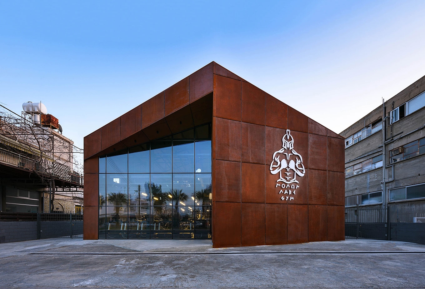 Γυμναστήριο "Molon Labe Gym" στην Κύπρο