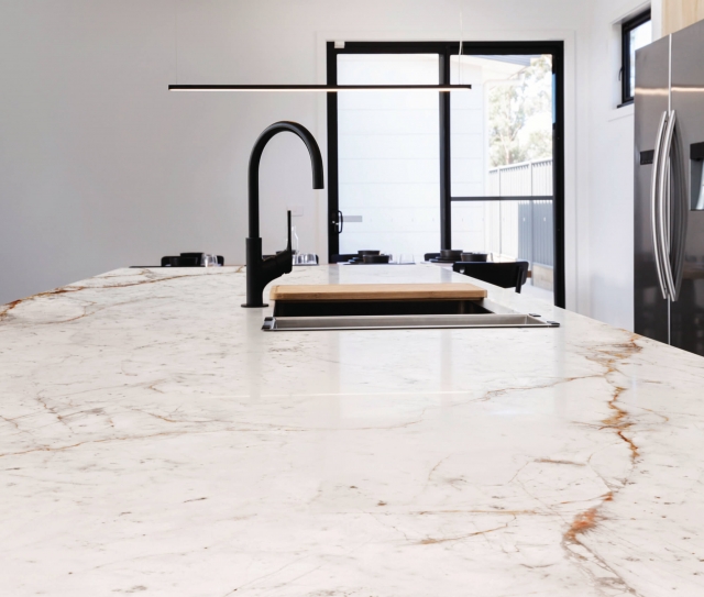 Επιφάνειες επένδυσης Neolith®