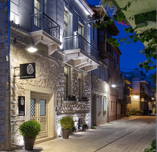 Πέτρινη φέρουσα τοιχοποιία σε boutique hotel