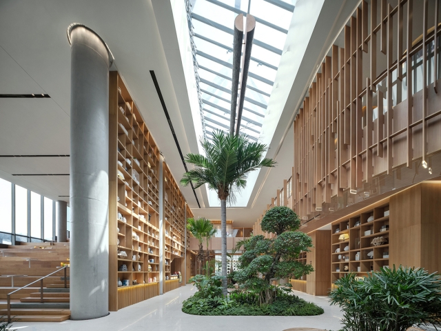''Nanbo Bay Reception Center'' ένα αστικό τροπικό δάσος