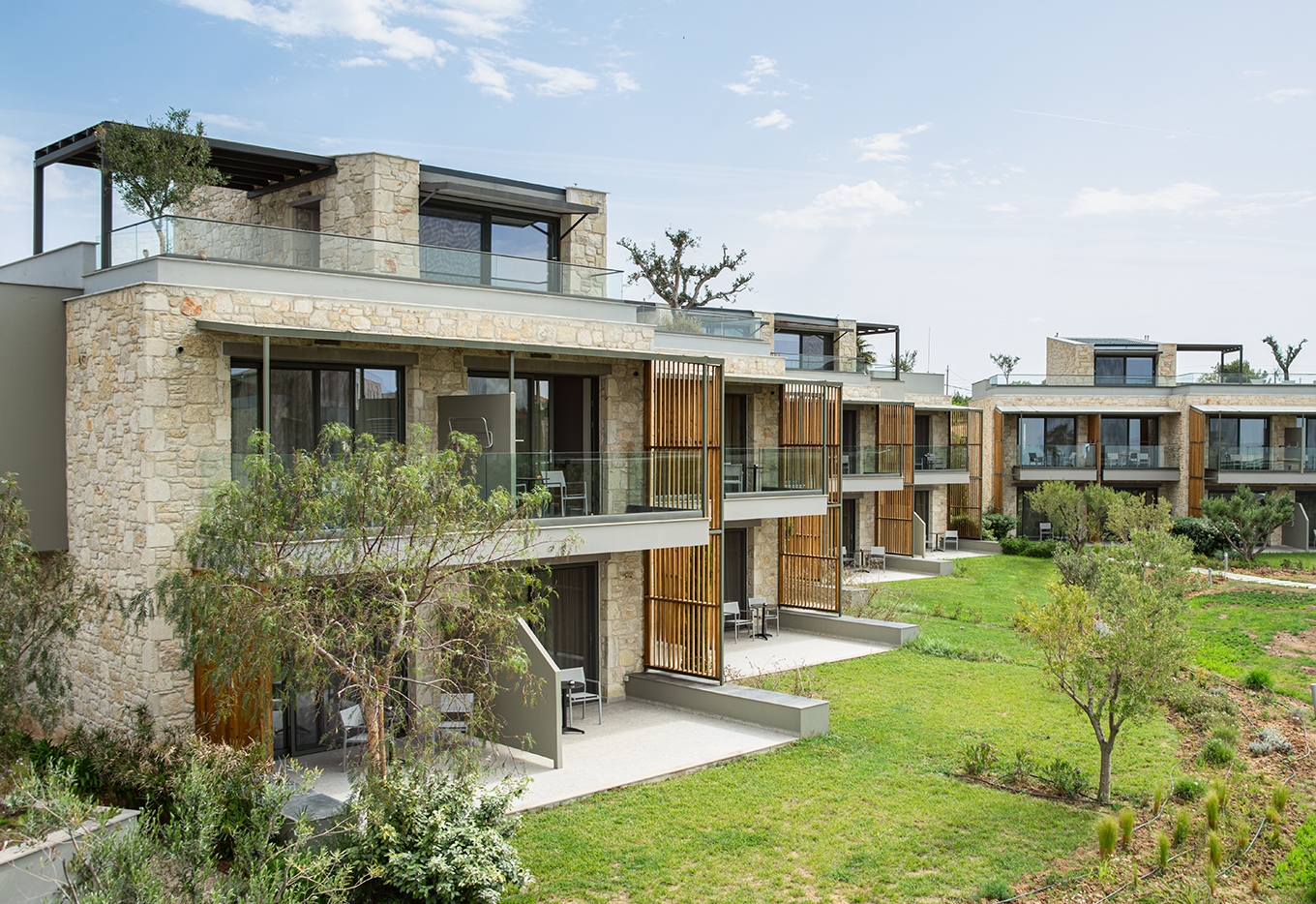 Πολυτελές ξενοδοχείο 5* "Portes Lithos Luxury Resort" στη Χαλκιδική