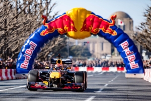Red Bull Showrun by Alumil: Οι κορυφαίες επιδόσεις της F1 συναντούν την καινοτομία της ελληνικής πολυεθνικής